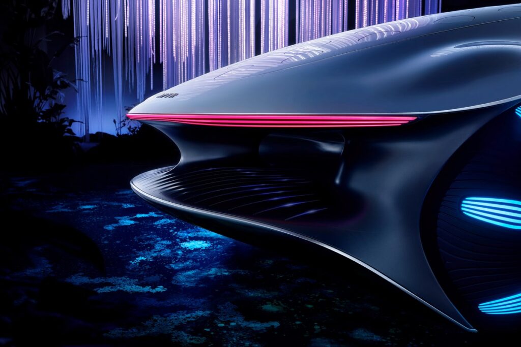 梅赛德斯-奔驰Vision TR轿车：未来出行的先锋之作