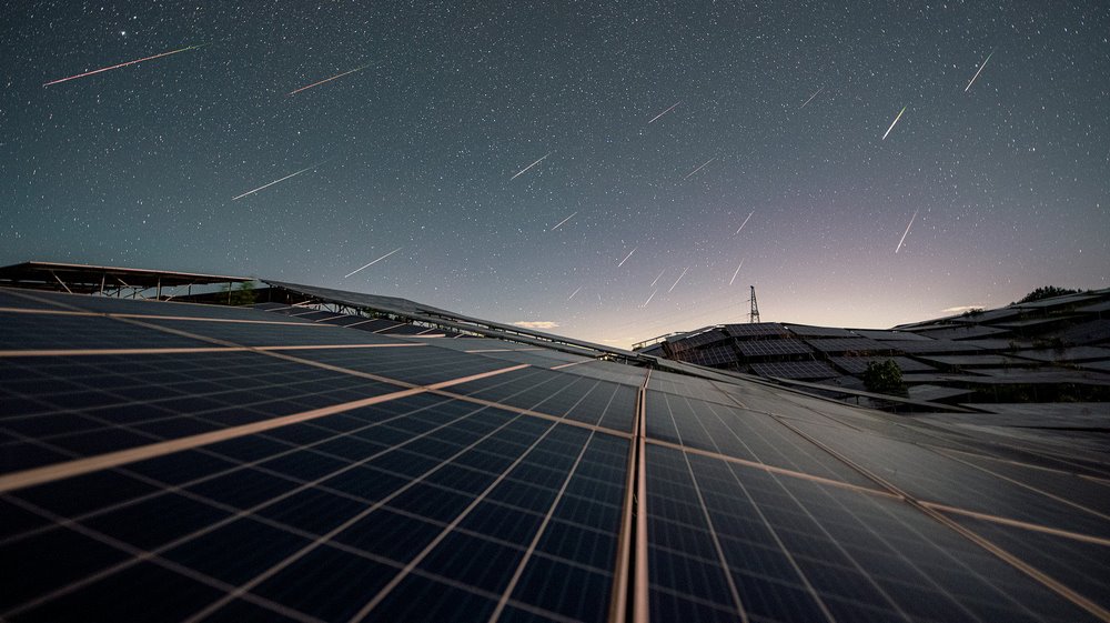 中国能源转型的里程碑：从火电清零看绿色未来