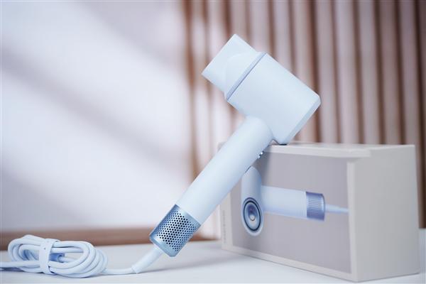 干枯发质有救了！米家高速水离子吹风机图赏